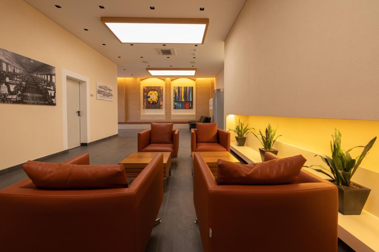 Fabric Apartments 데틴겐안데에름스 외부 사진